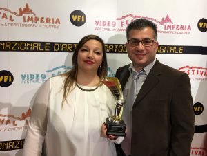 Gisella Calabrese e Giuseppe Mallozzi con il Premio Miglior Festival per Visioni Corte